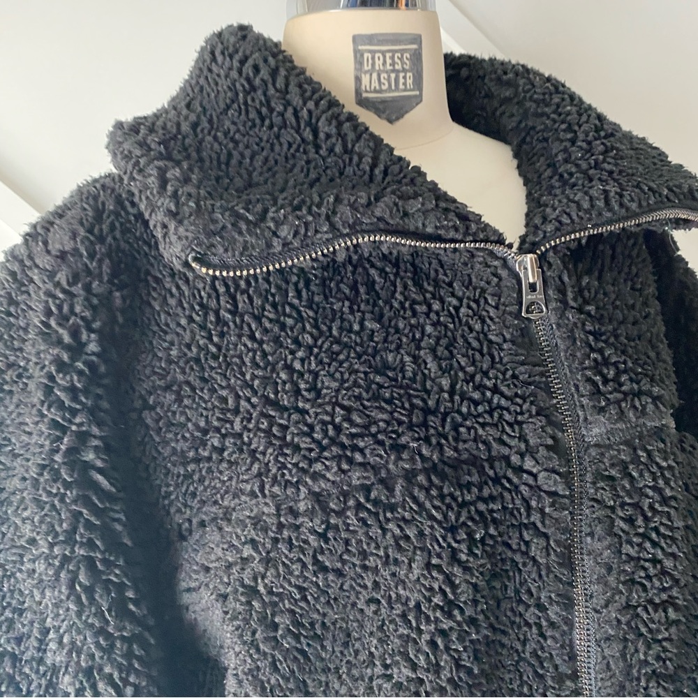 Aritzia Wilfred Free Teddy Sherpa Jacket Black XS | Cozy Zip Up Fleece Oversized - Picture 6 of 15